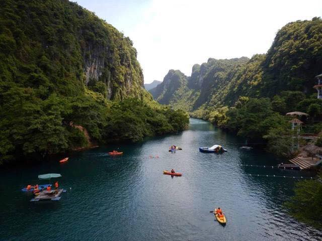 Phong Nha Dark and Paradise cave